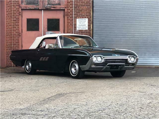 1963 Ford Thunderbird Convertible - photo 5