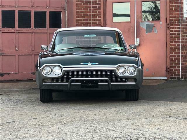 1963 Ford Thunderbird Convertible - photo 7