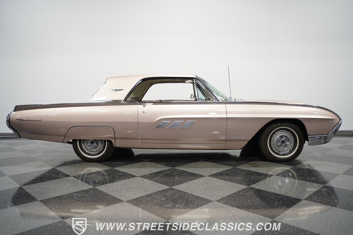 1963 Ford Thunderbird - photo 13