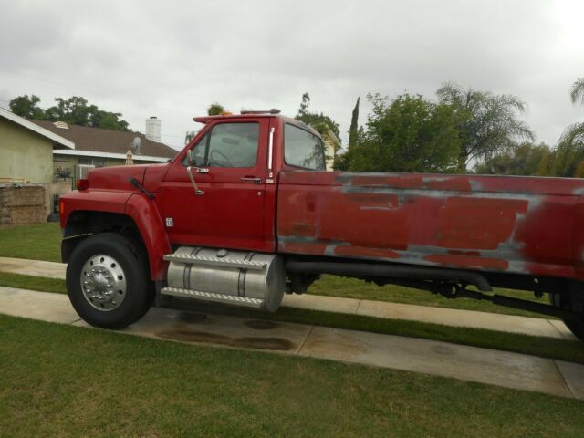1989 Ford F800 - photo 2