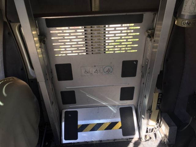 1991 Ford E-Series Van - photo 2