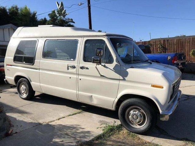 1991 Ford E-Series Van - photo 9