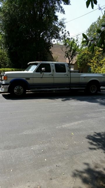 1991 Ford F-350 dually - photo 2
