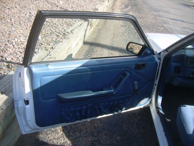 1993 Ford Mustang LX HATCHBACK - photo 10