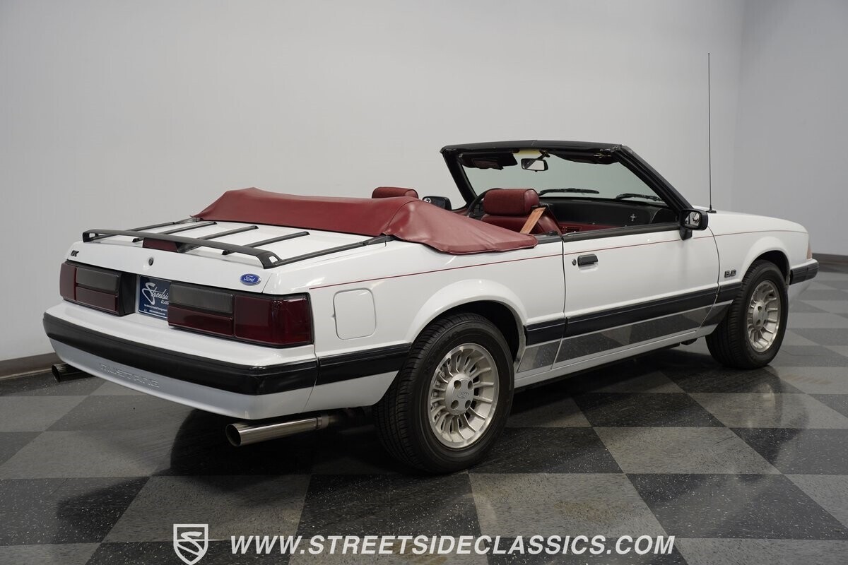 1990 Ford Mustang LX 5.0 Convertible - photo 13