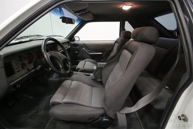 1986 Ford Mustang SVO - photo 4