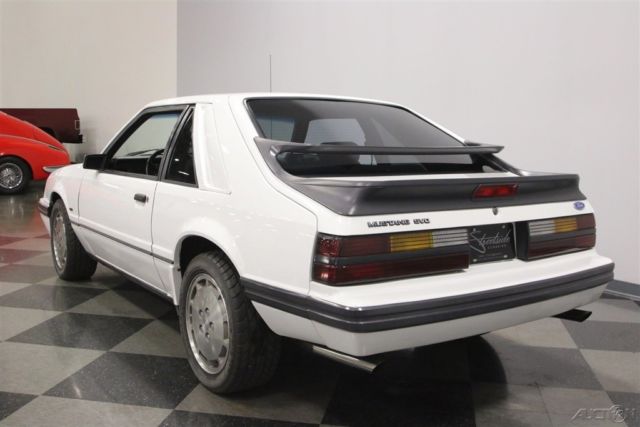 1986 Ford Mustang SVO - photo 9