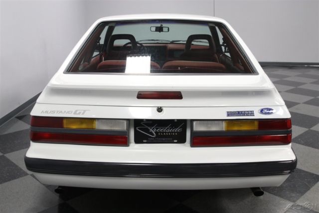 1986 Ford Mustang GT - photo 11