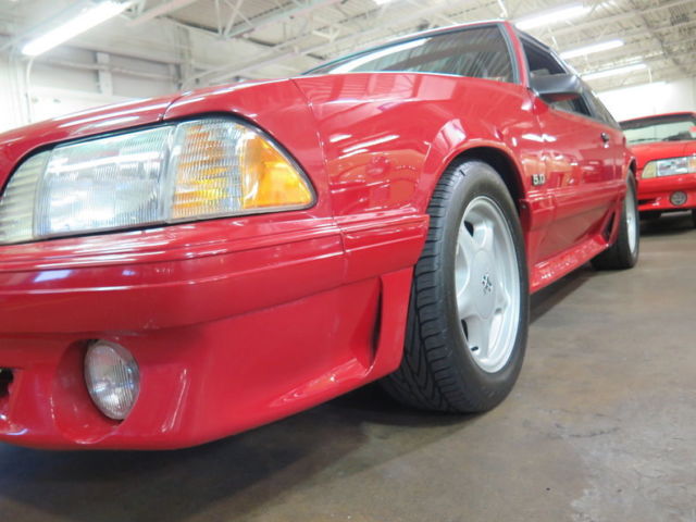 1993 Ford Mustang GT Hatchback 2-Door - photo 13