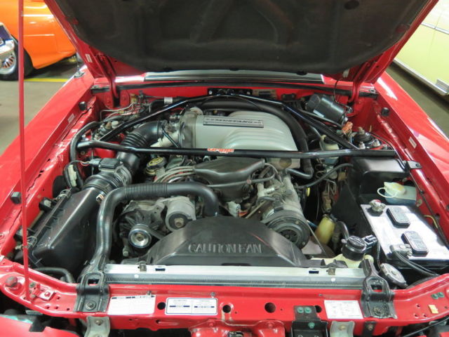 1993 Ford Mustang GT Hatchback 2-Door - photo 4
