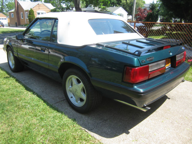 1991 Ford Mustang LX CONVERTIBLE 31K mi 5 speed - photo 2