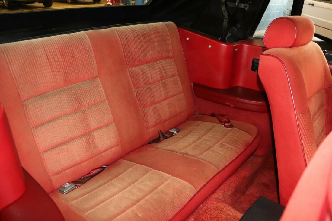 1987 Ford Mustang - photo 3