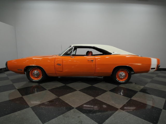 1970 Dodge Charger R/T - photo 2