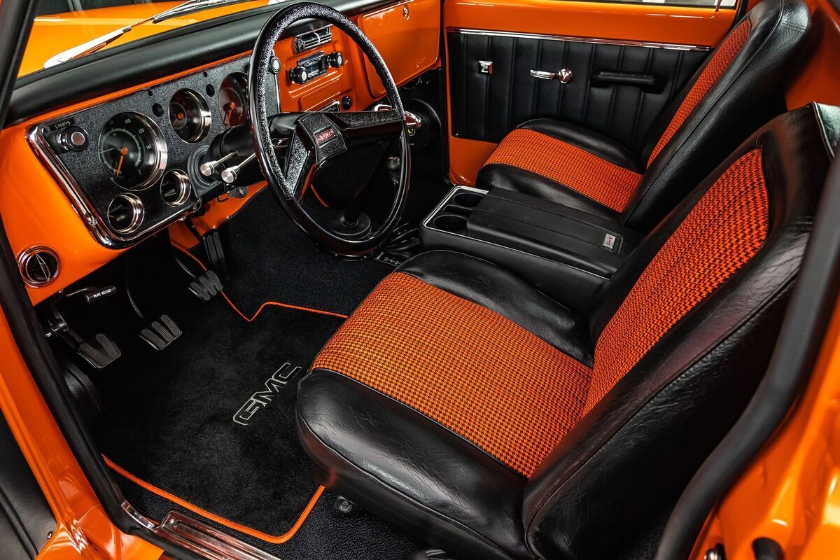 1967 GMC 3500 Custom 4X4 Pickup - photo 3