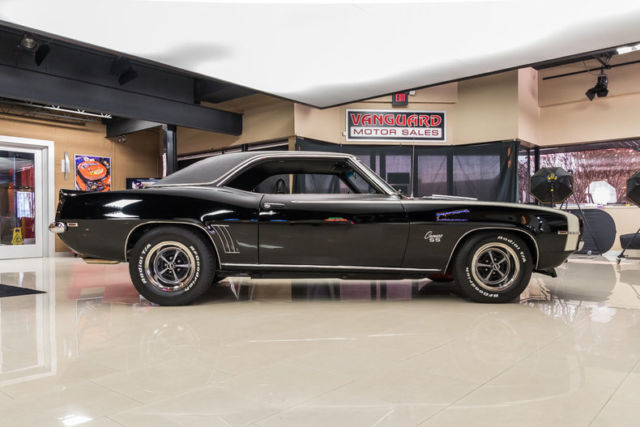 1969 Chevrolet Camaro - photo 10
