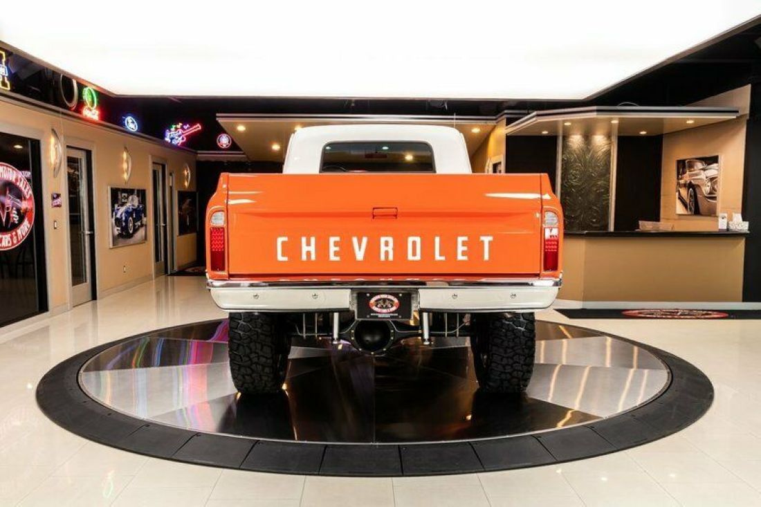 1967 Chevrolet K-20 4X4 Pickup - photo 13