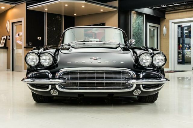 1961 Chevrolet Corvette Convertible Pro Touring - photo 8