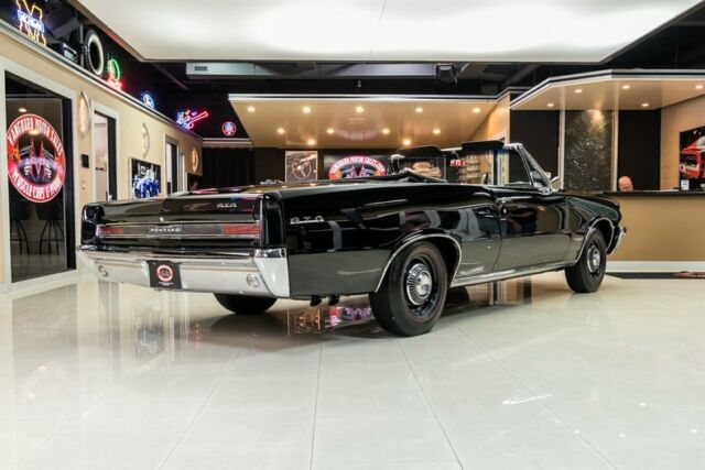 1964 Pontiac GTO Convertible - photo 13