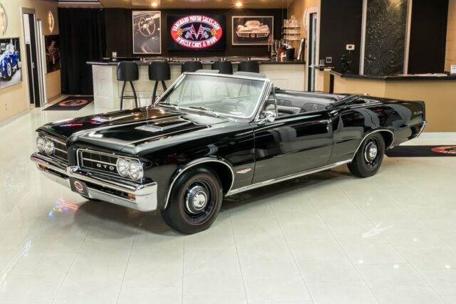 1964 Pontiac GTO Convertible - photo 5
