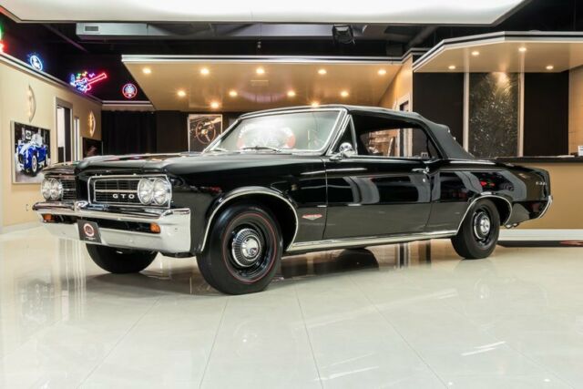 1964 Pontiac GTO Convertible - photo 6