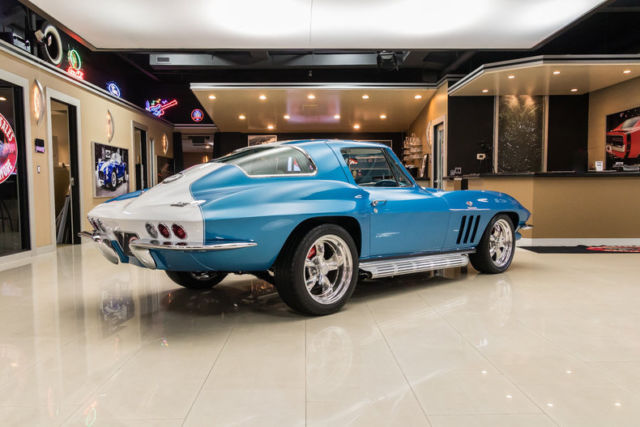 1966 Chevrolet Corvette Restomod - photo 11