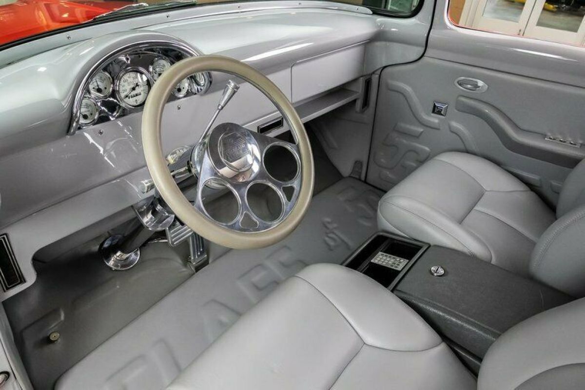1956 Ford F-100 Pickup Big Window Restomod - photo 2