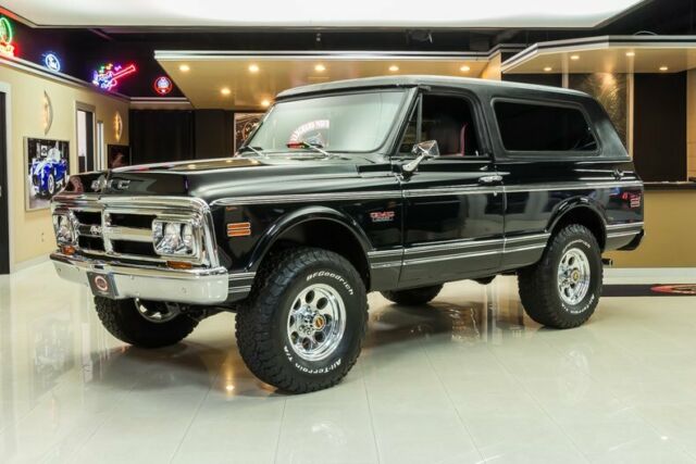 Frame Off Built, Jimmy 4X4 Restomod! LS3 V8 (430hp) 4L70E Automatic, PS, PB, A/C 1971 GMC Jimmy 4X4 Restomod