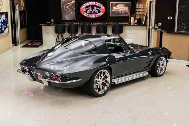 1964 Chevrolet Corvette Stingray Restomod - photo 12