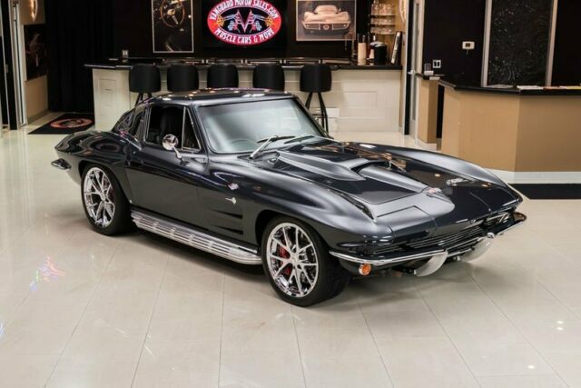 1964 Chevrolet Corvette Stingray Restomod - photo 9