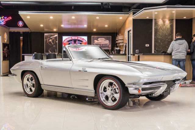 1963 Chevrolet Corvette Convertible Restomod - photo 13