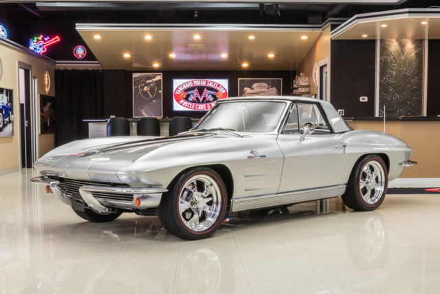 1963 Chevrolet Corvette Convertible Restomod - photo 6