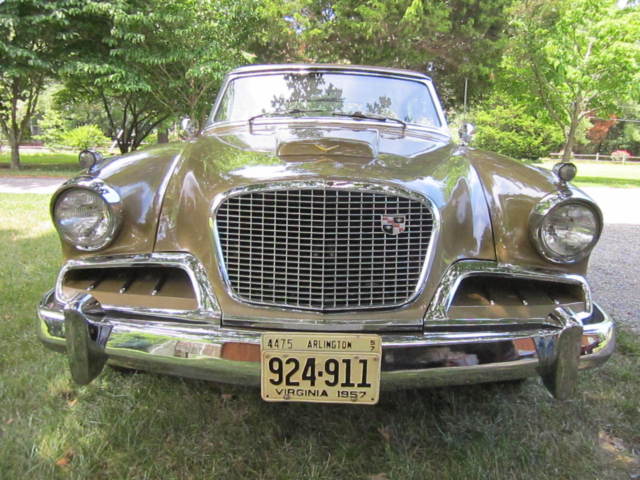 1957 Studebaker Golden Hawk - photo 2