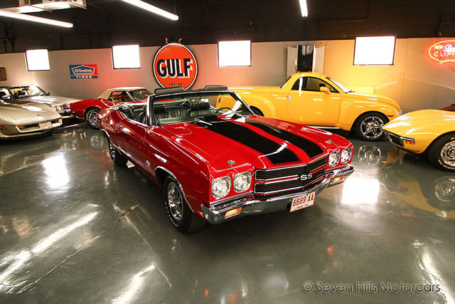 1970 Chevrolet Chevelle Convertible LS6 454 SS - photo 2