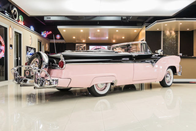 1955 Ford Fairlane Convertible - photo 11