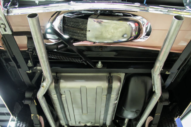 1955 Ford Fairlane Convertible - photo 4