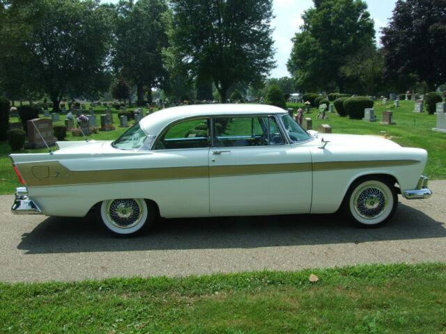 1956 Plymouth Fury 2 Dr. Hardtop - photo 5