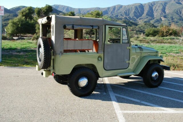 1964 Toyota Land Cruiser - photo 6