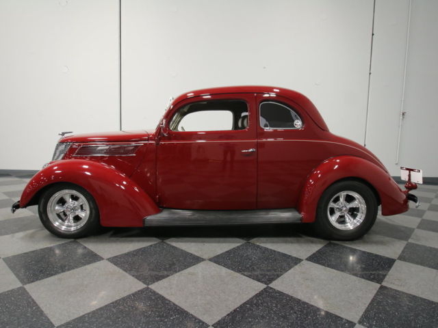 1937 Ford Club Coupe - photo 2