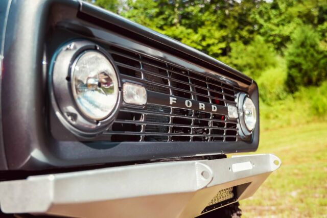 1976 Ford Bronco - photo 2