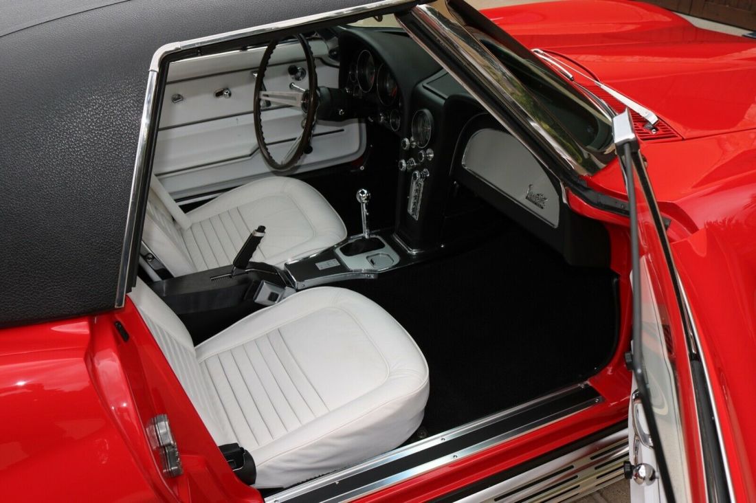 1967 Chevrolet Corvette - photo 13