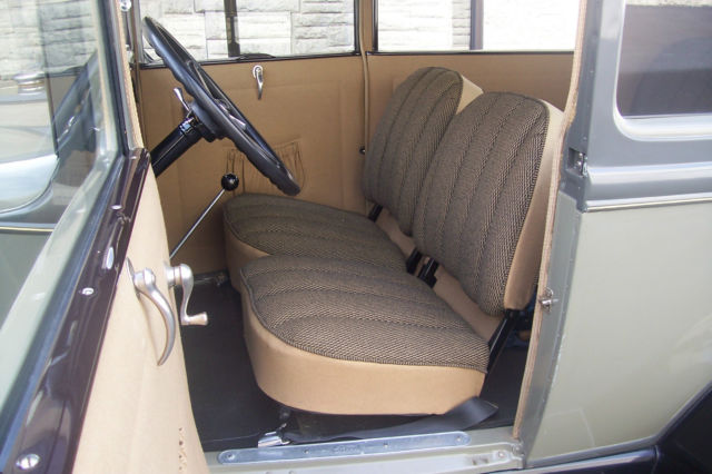 1930 Ford Model A Tudor Show Winner - photo 12