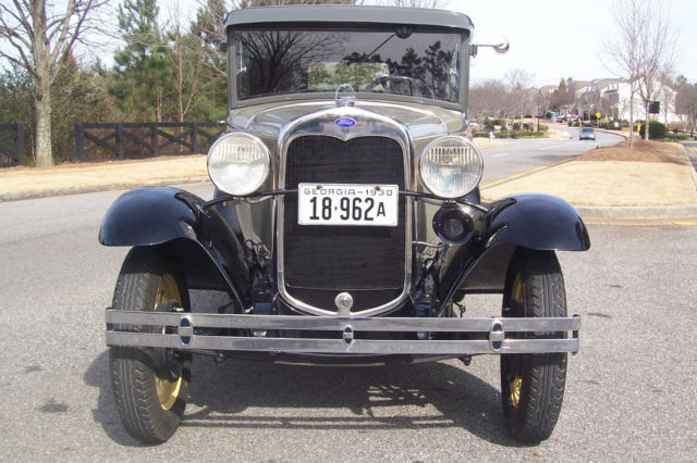 1930 Ford Model A Tudor Show Winner - photo 7