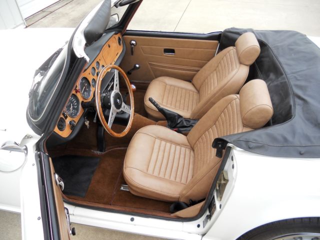 1976 Triumph TR-6 - photo 2