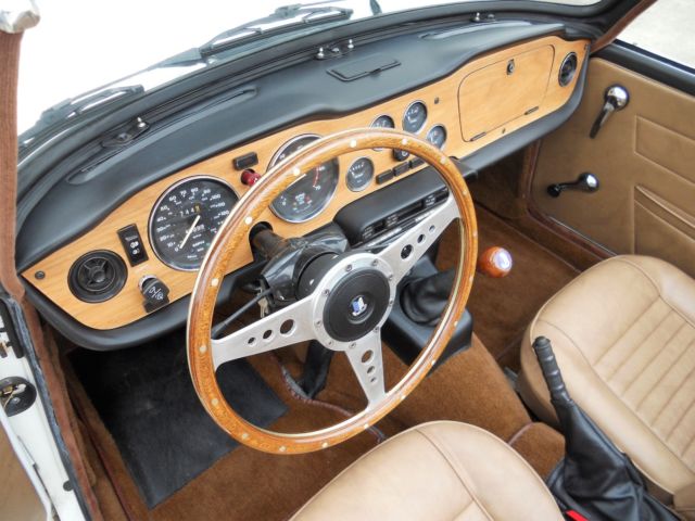 1976 Triumph TR-6 - photo 8