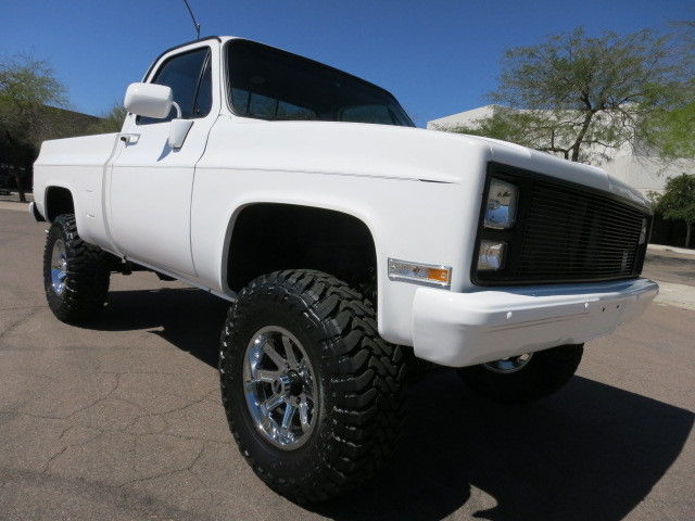 1984 Chevrolet C-10 K10 4X4 Custom Deluxe - photo 8