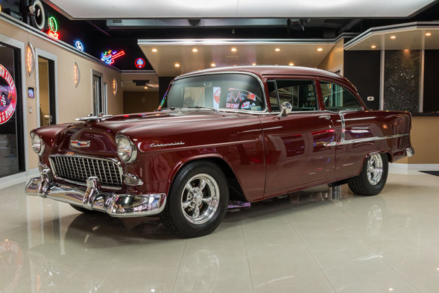 Frame Off Restored! 355ci V8 Engine, TH400 Auto, Custom Interior, PS, PB, Disc! 1955 Chevrolet Bel Air/150/210