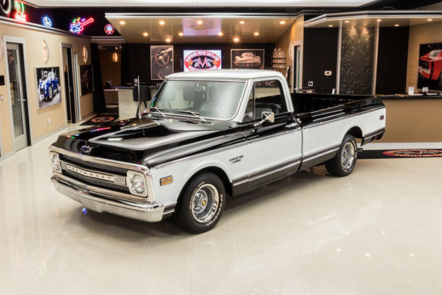 1970 Chevrolet C-10 Pickup - photo 6