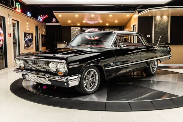 Frame Off Restored! Chevrolet 327ci V8, 200R4 OD Automatic, 4-Wheel Disc, PS, PB 1963 Chevrolet Impala