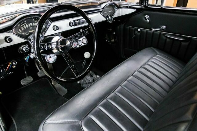 1956 Chevrolet Bel Air/150/210 - photo 2