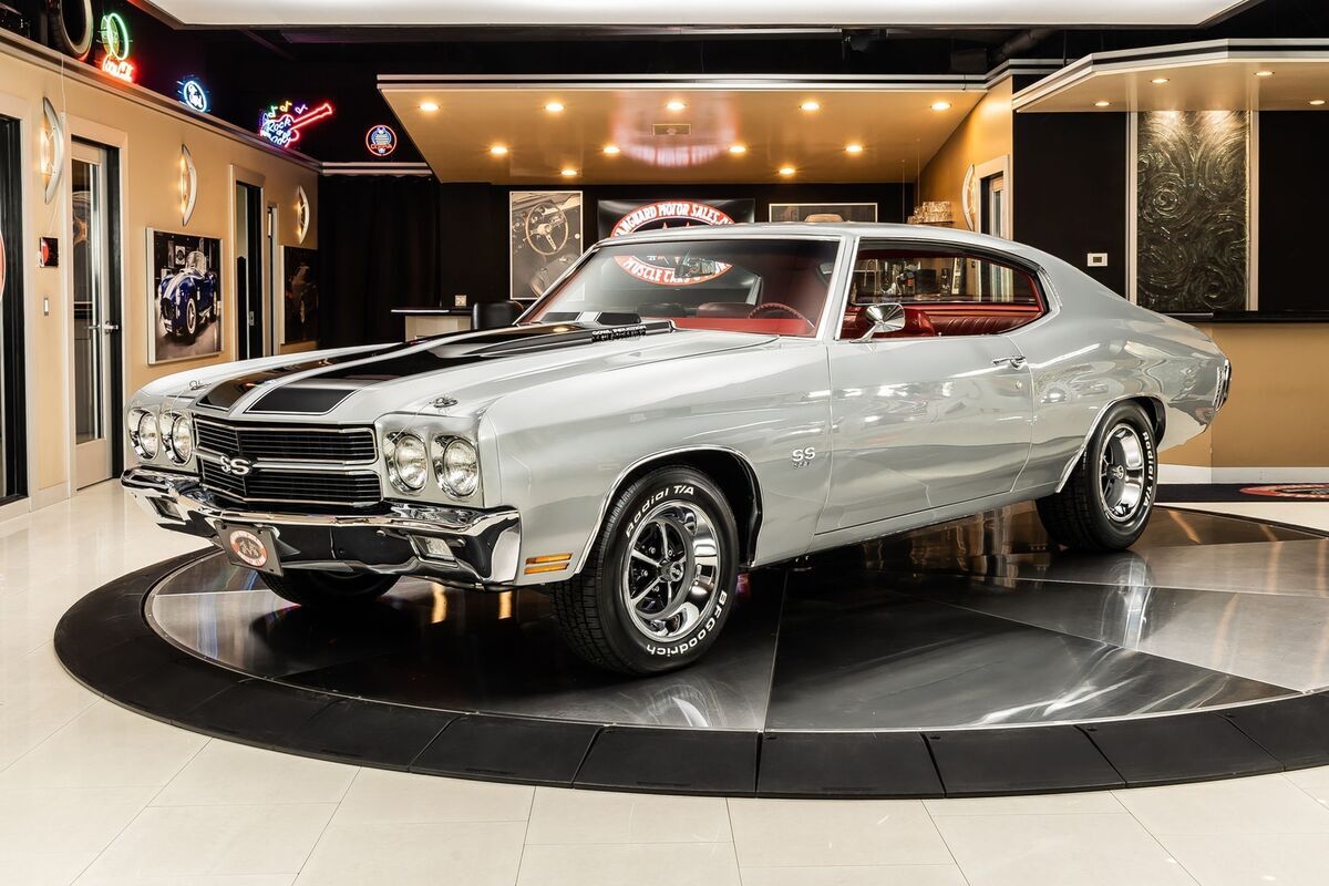 Frame Off Restored! Chevrolet 396ci V8, Muncie 4-Speed Manual, Disc, PS, PB, A/C 1970 Chevrolet Chevelle